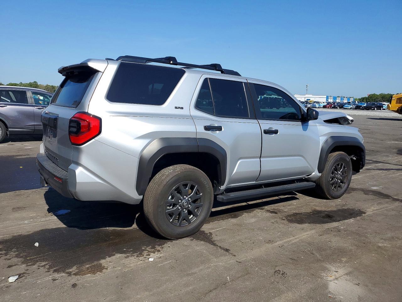 2025 Toyota 4Runner Sr5 - zdjęcie 3