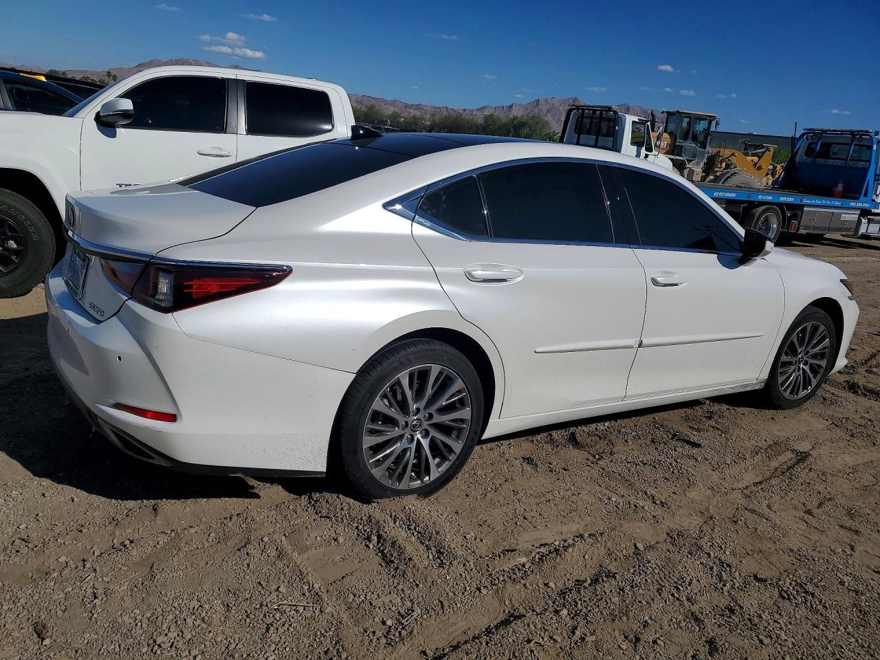 2019 Lexus Es 350 Base - zdjęcie 3