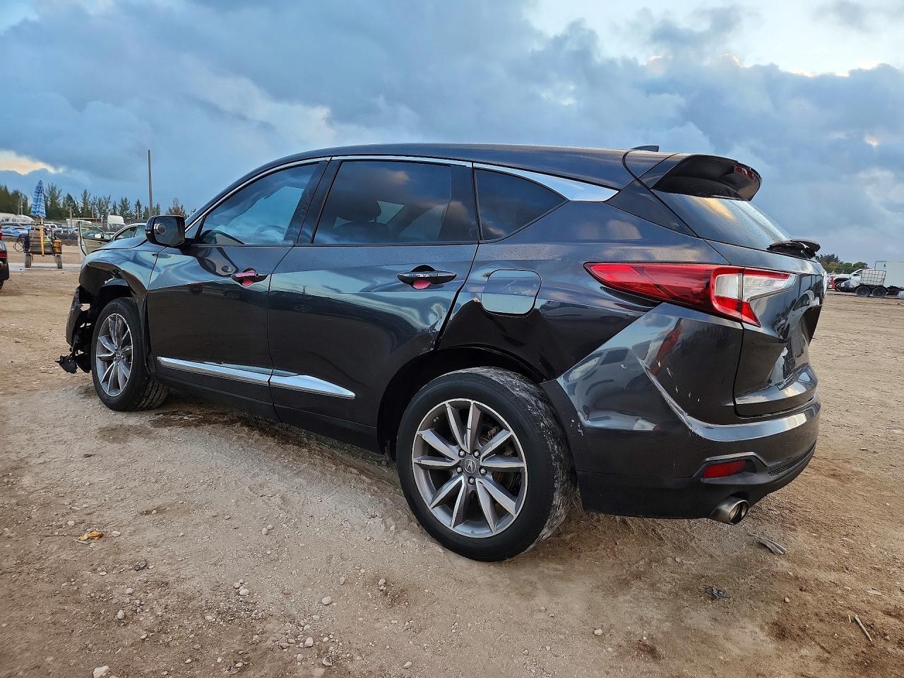 2019 Acura Rdx Technology - zdjęcie 2