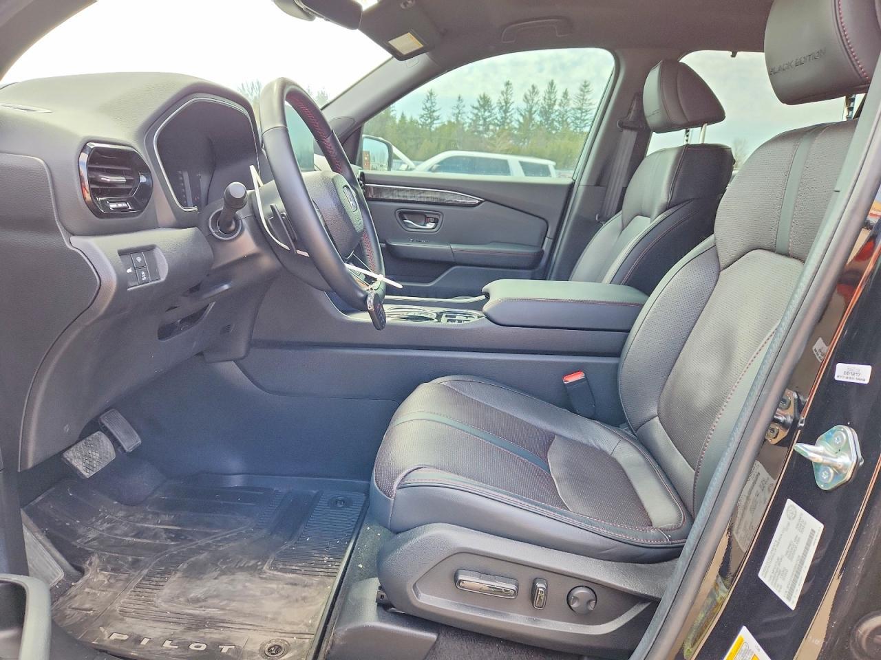 2025 Honda Pilot Black - zdjęcie 7