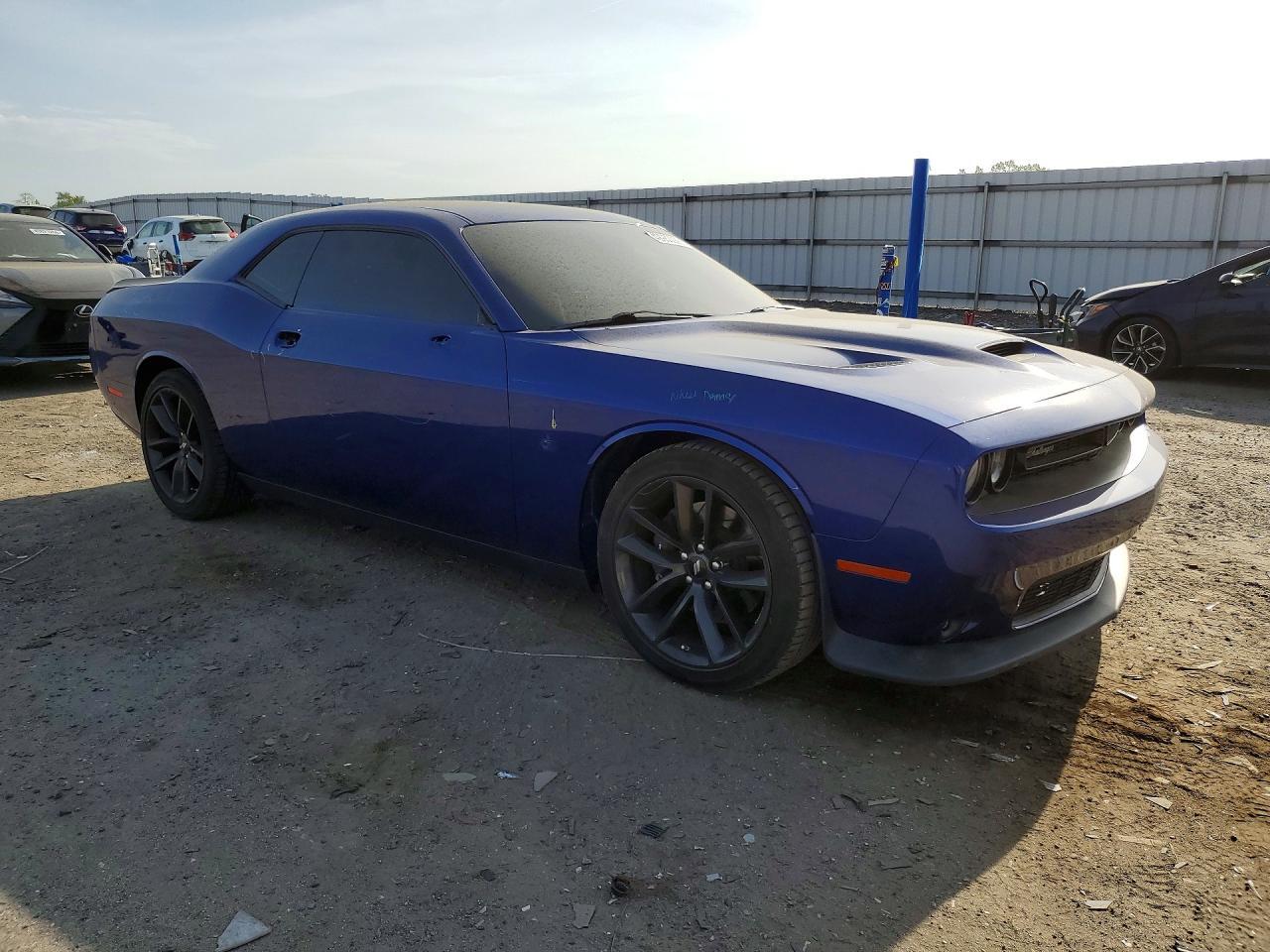 Dodge Challenger - zdjęcie 4