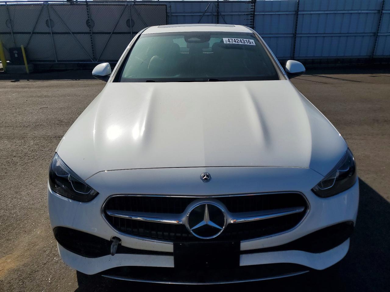 2024 Mercedes-Benz C 300 - zdjęcie 5