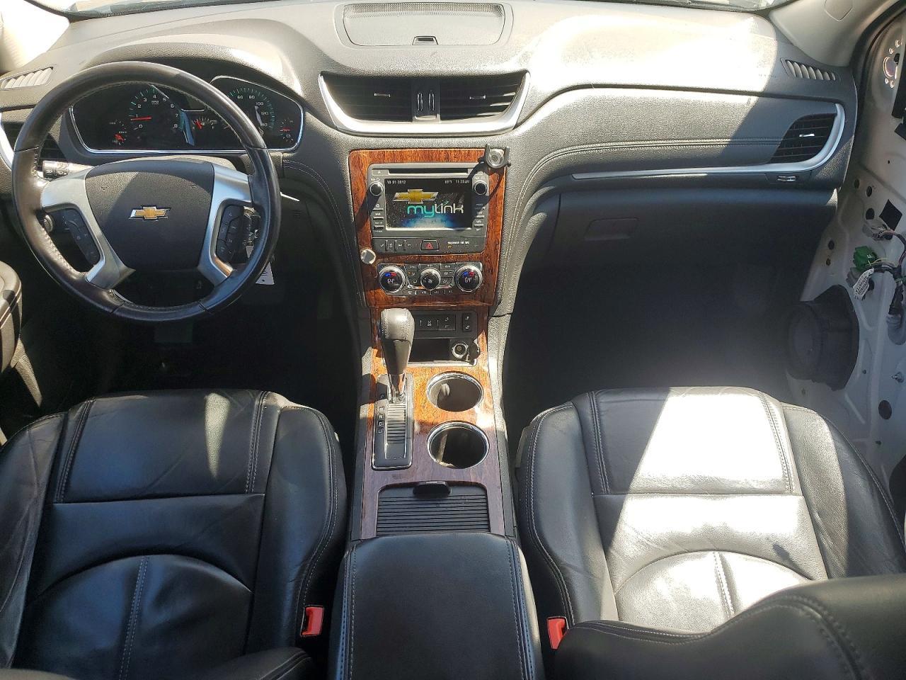 2014 Chevrolet Traverse Lt - zdjęcie 8