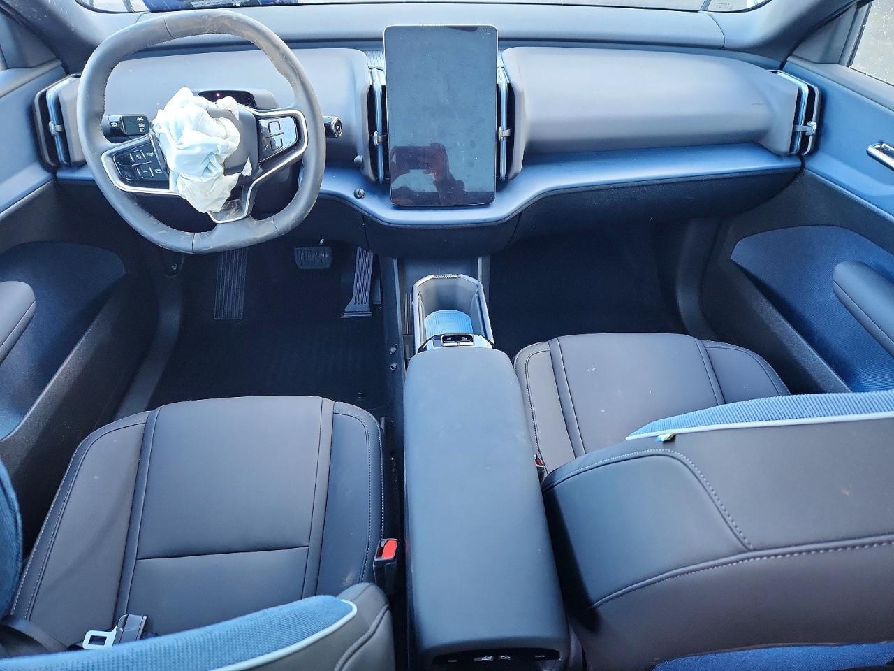 2025 Volvo Ex30 Plus - zdjęcie 8