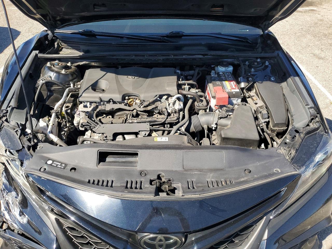 2021 Toyota Camry Se - zdjęcie 11