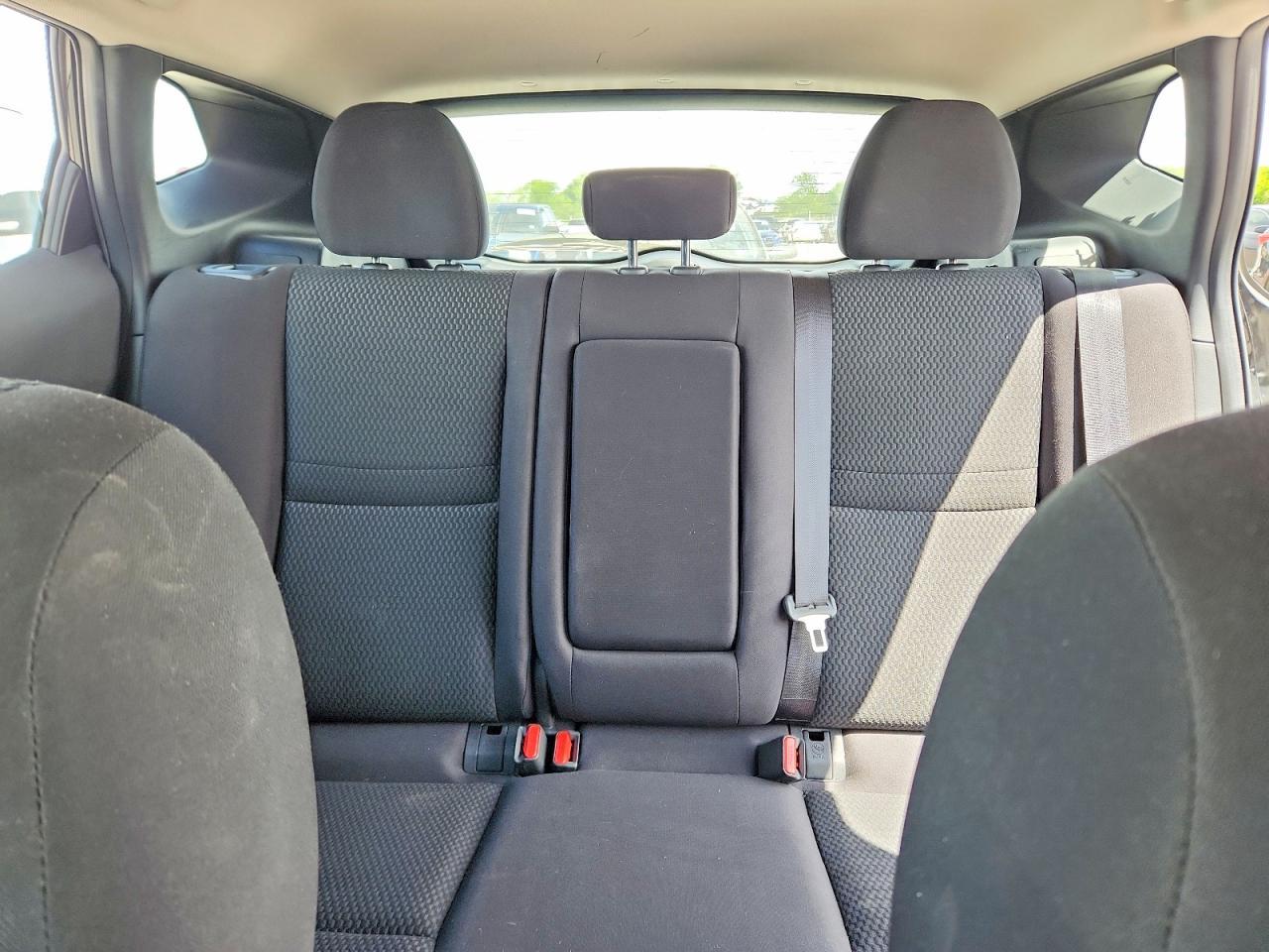 2017 Nissan Rogue Sport S - zdjęcie 10