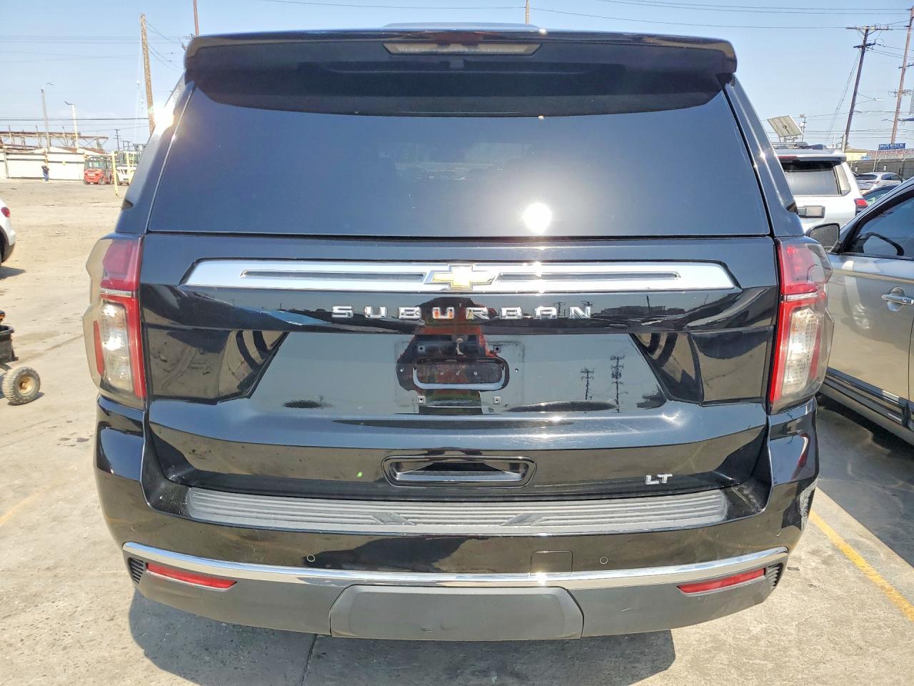 2023 Chevrolet Suburban C1500 Lt - zdjęcie 6