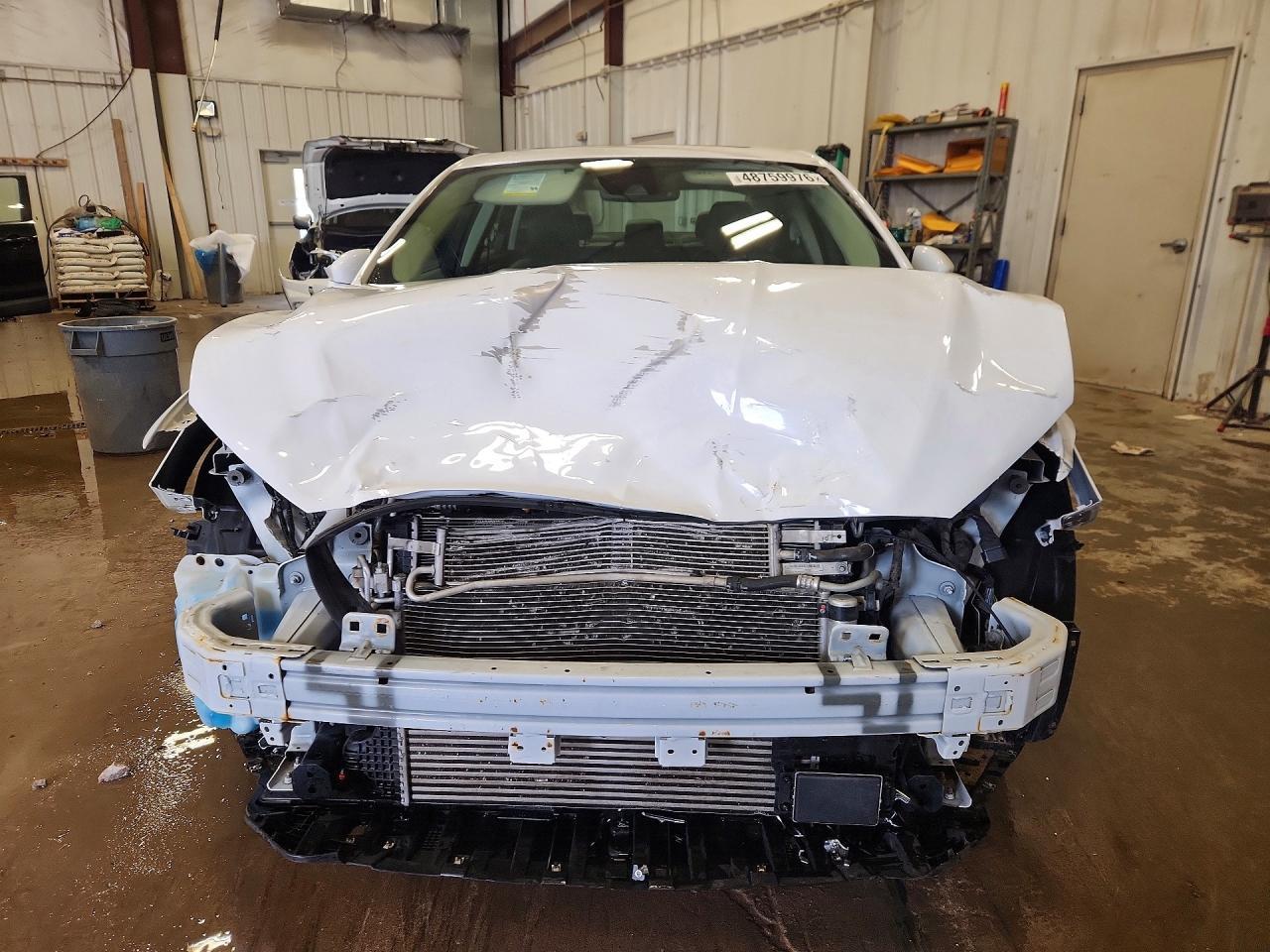 2020 Ford Fusion Titanium - zdjęcie 5