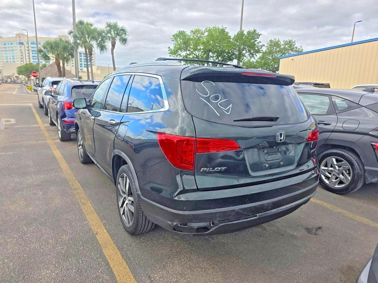 2016 Honda Pilot Touring - zdjęcie 3