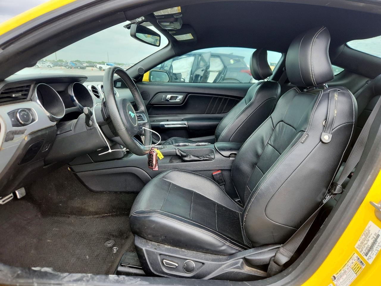 2015 Ford Mustang Gt - zdjęcie 7