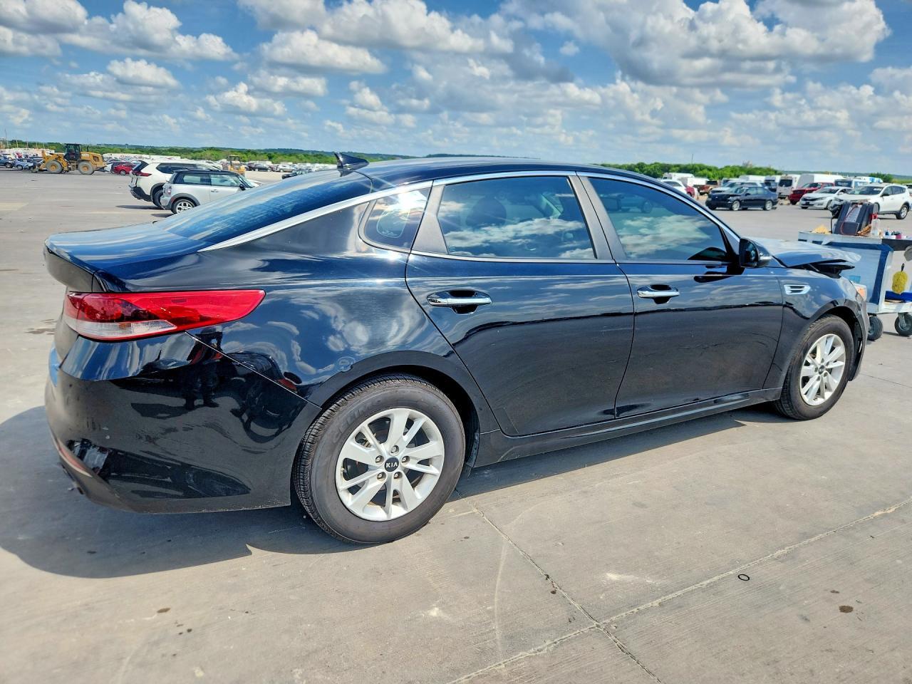 2016 Kia Optima Lx - zdjęcie 3