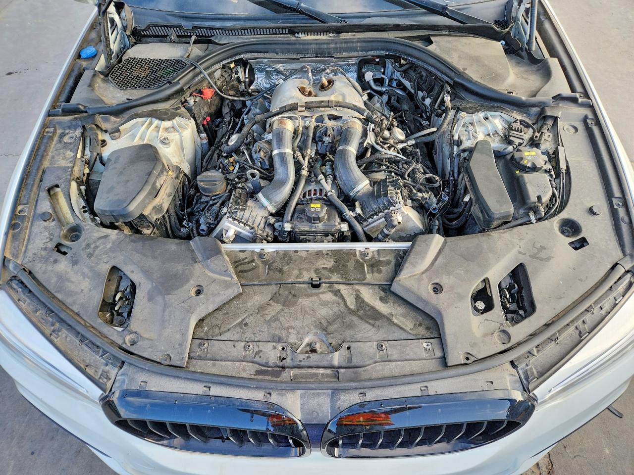2018 BMW M550Xi - zdjęcie 11