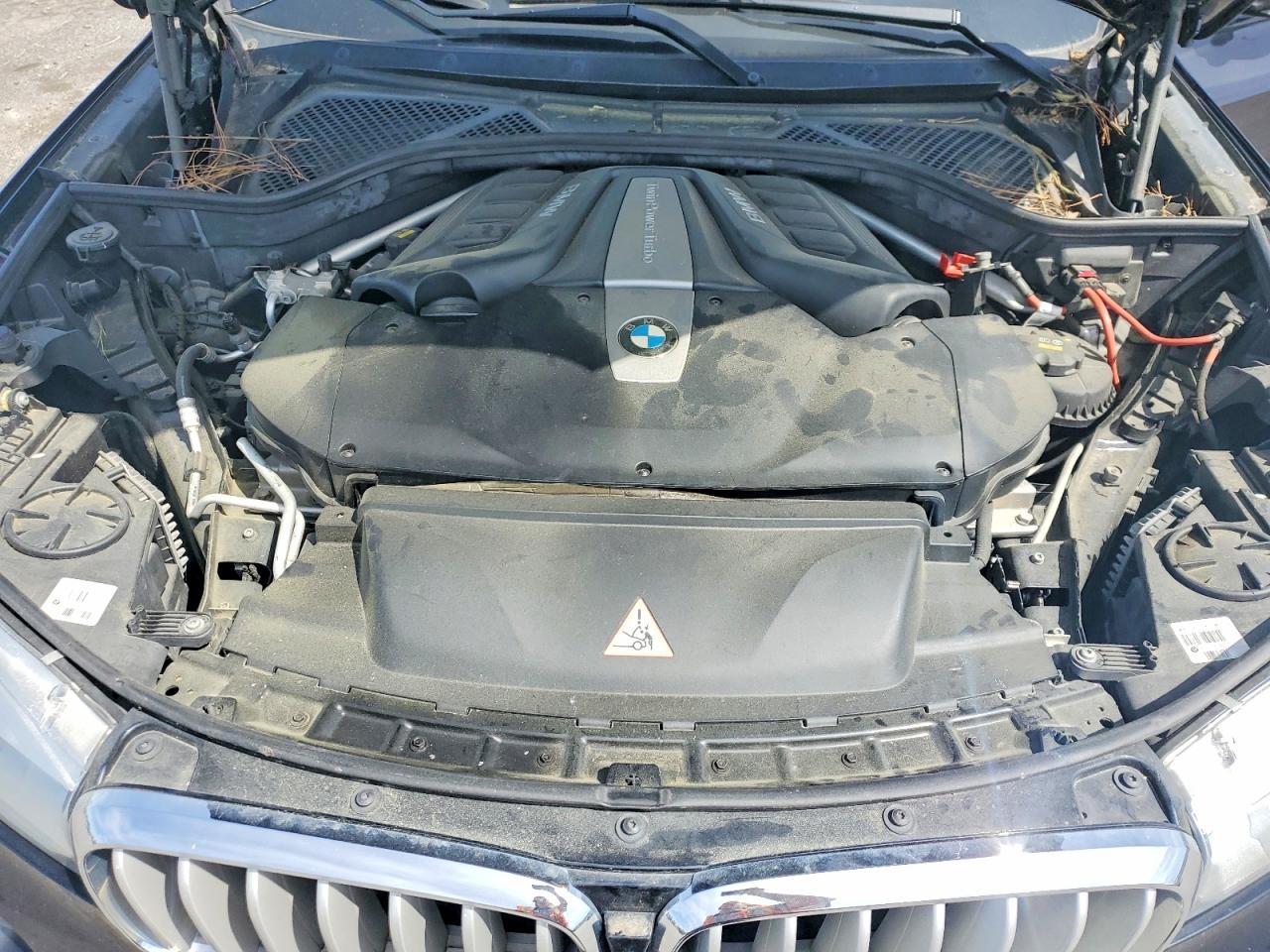 2016 BMW X5 xDrive50I - zdjęcie 12