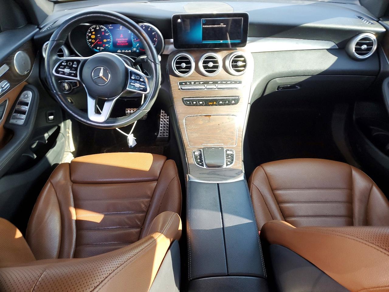 2021 Mercedes-Benz Glc 300 4Matic - zdjęcie 8