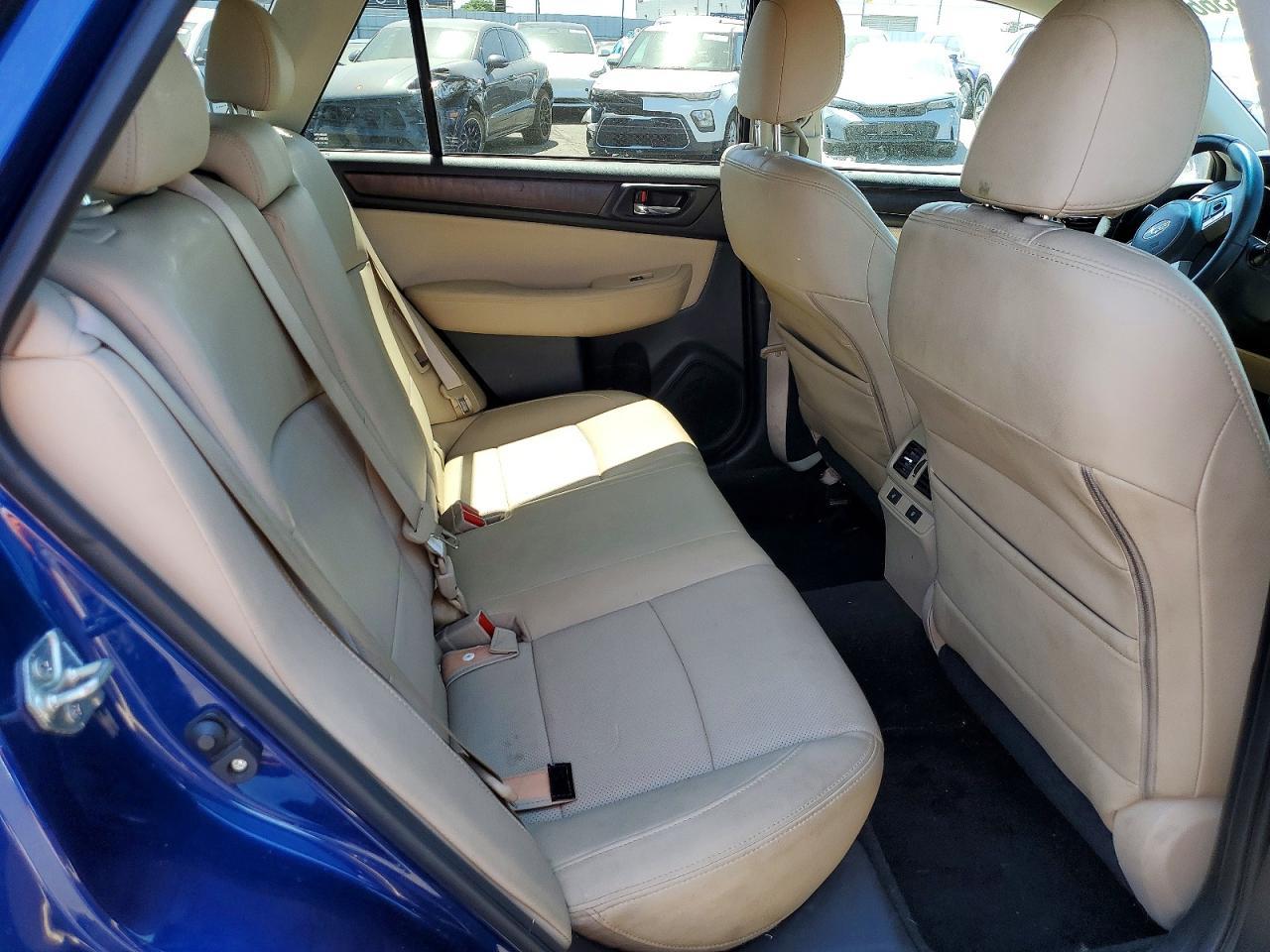 2015 Subaru Outback 2.5I Limited - zdjęcie 11