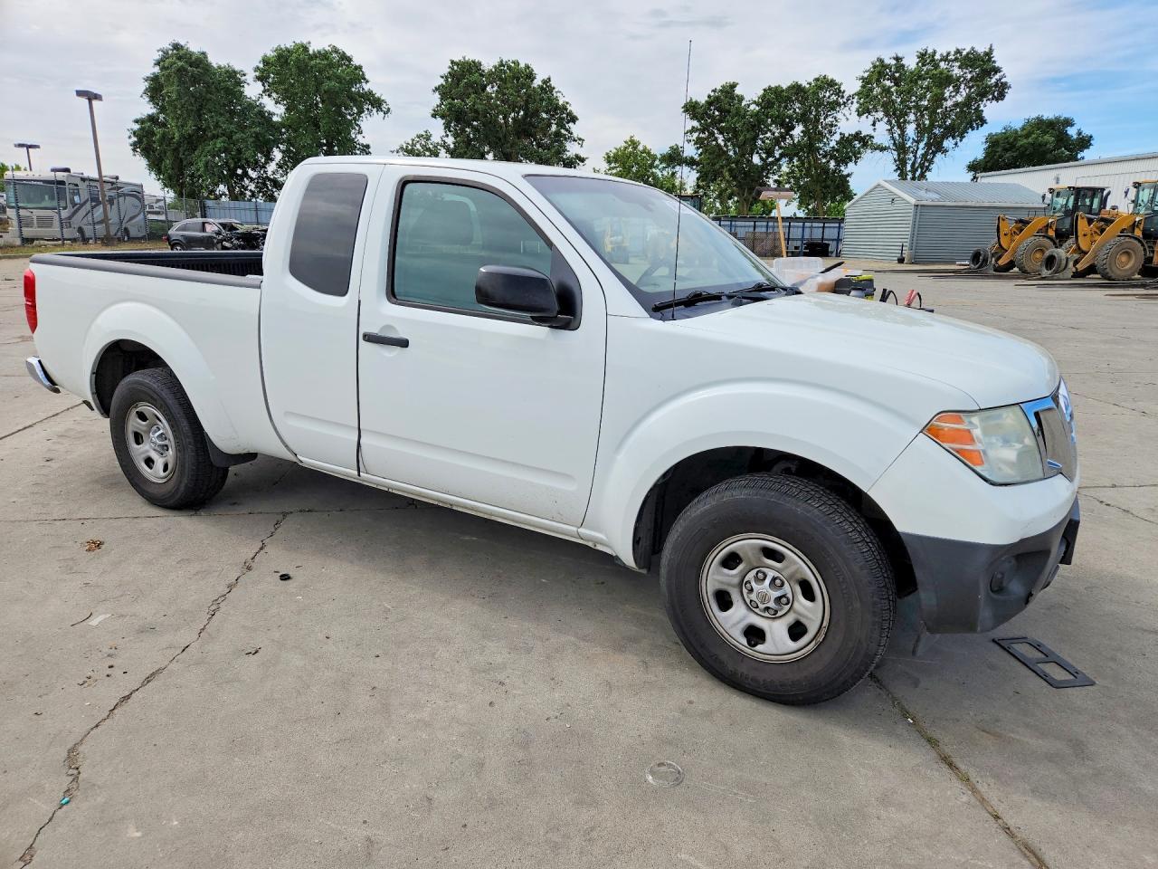 2016 Nissan Frontier S - zdjęcie 4