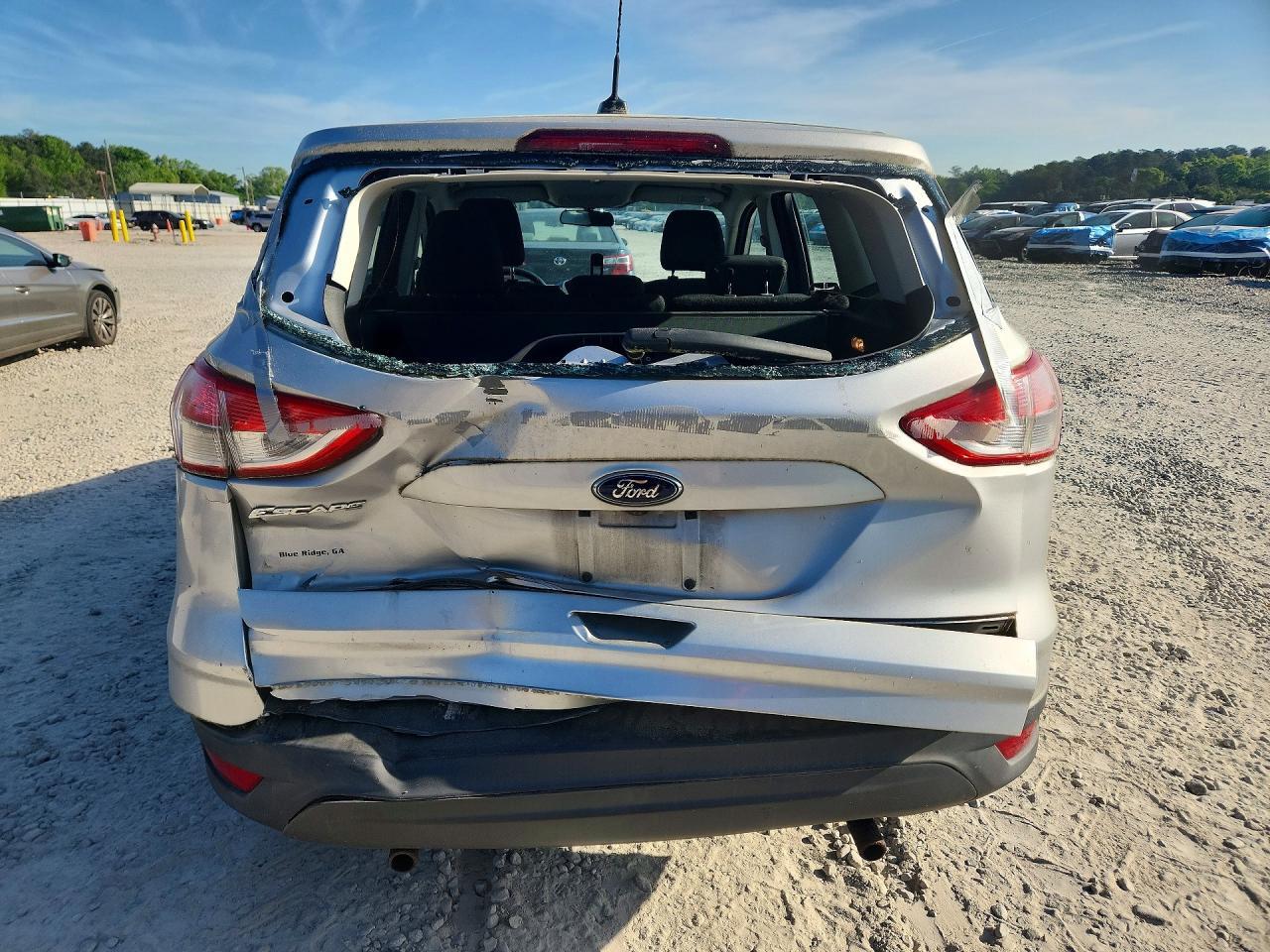 2014 Ford Escape S - zdjęcie 6
