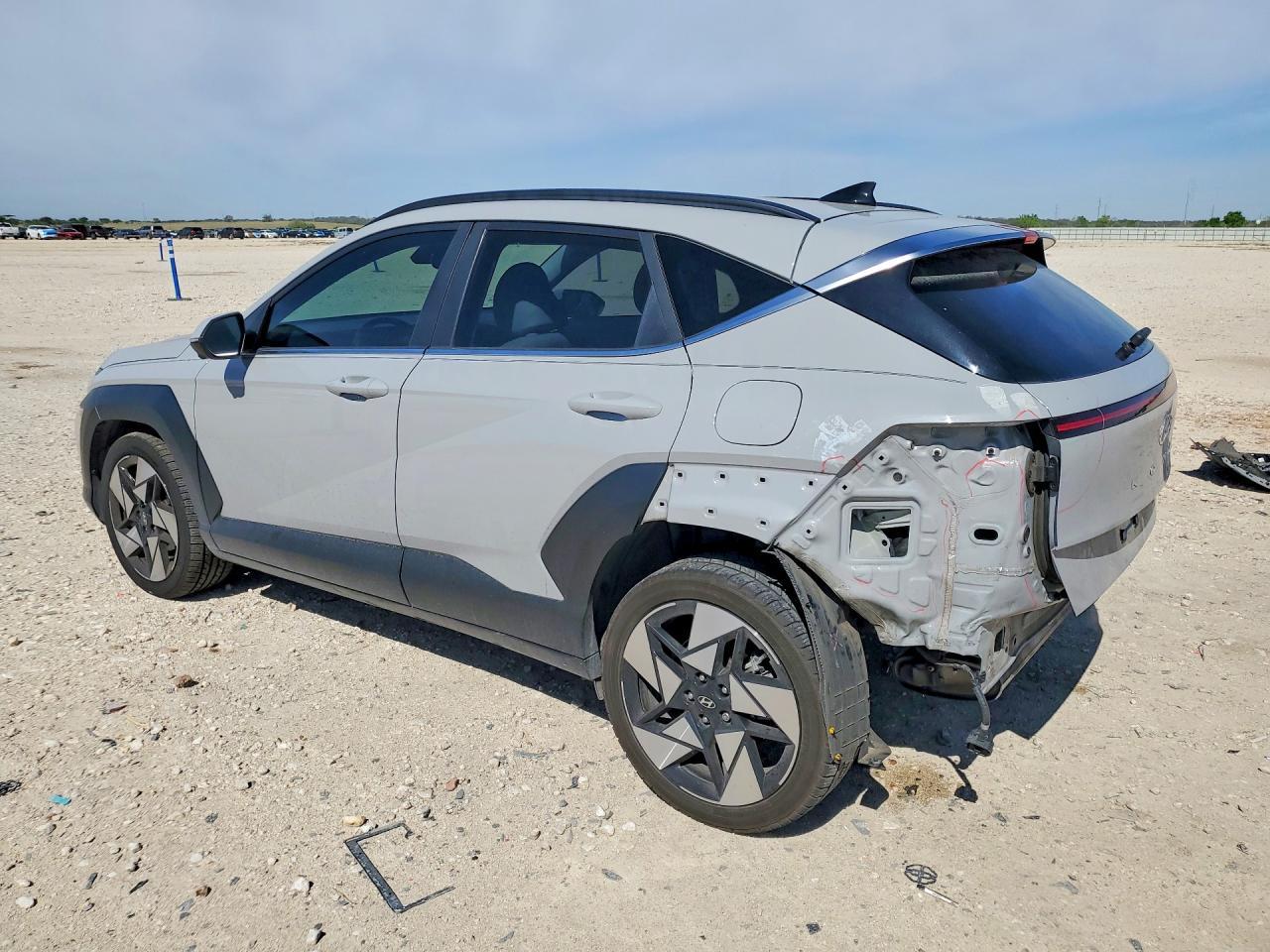 2024 Hyundai Kona Limited - zdjęcie 2