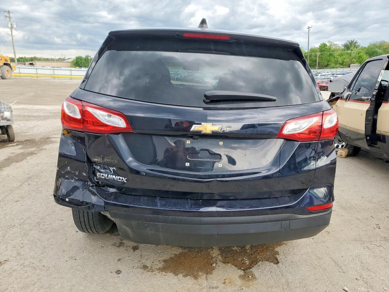 2021 Chevrolet Equinox Ls - zdjęcie 6