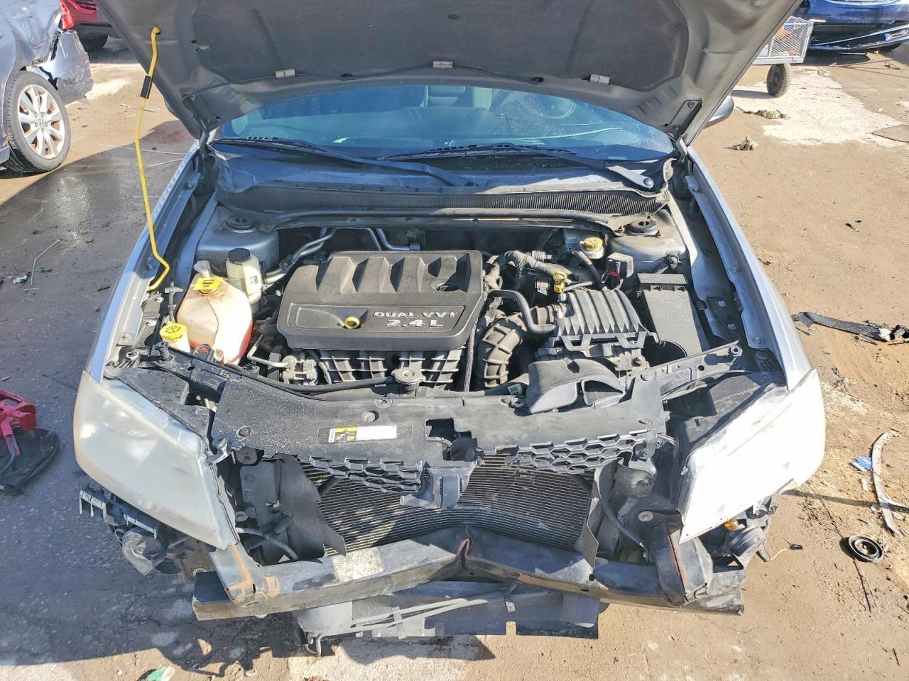 2014 Dodge Avenger Se - zdjęcie 11