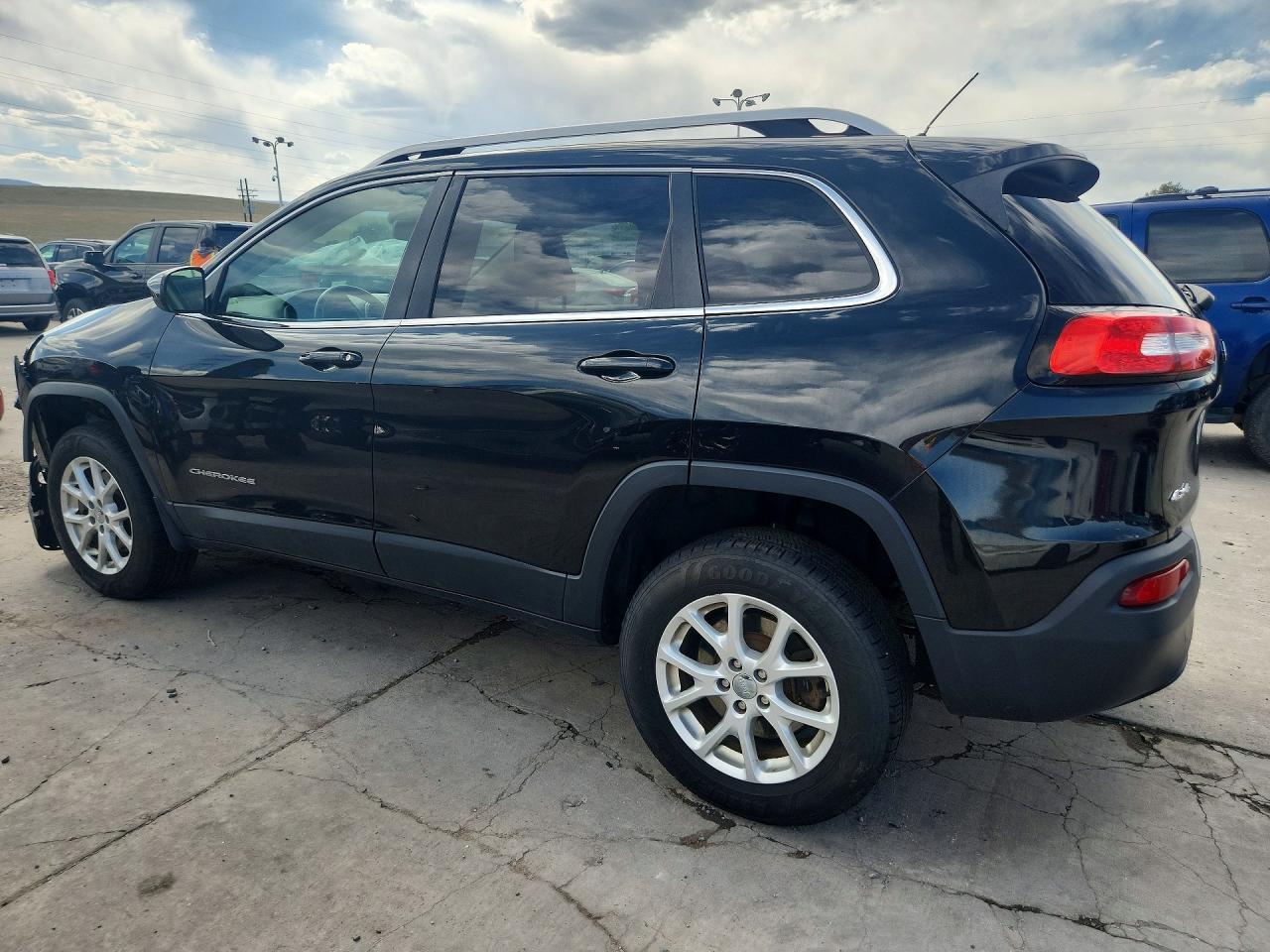 2014 Jeep Cherokee Latitude - zdjęcie 2