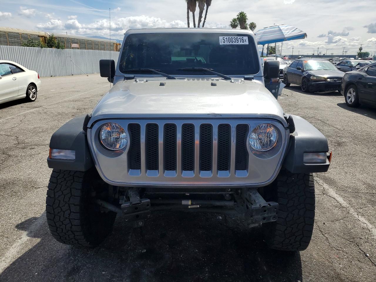 2019 Jeep Wrangler Sport - zdjęcie 5