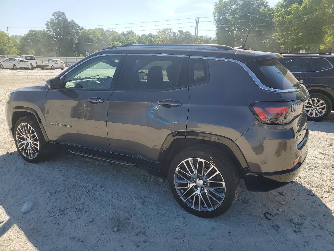 2022 Jeep Compass Limited - zdjęcie 2