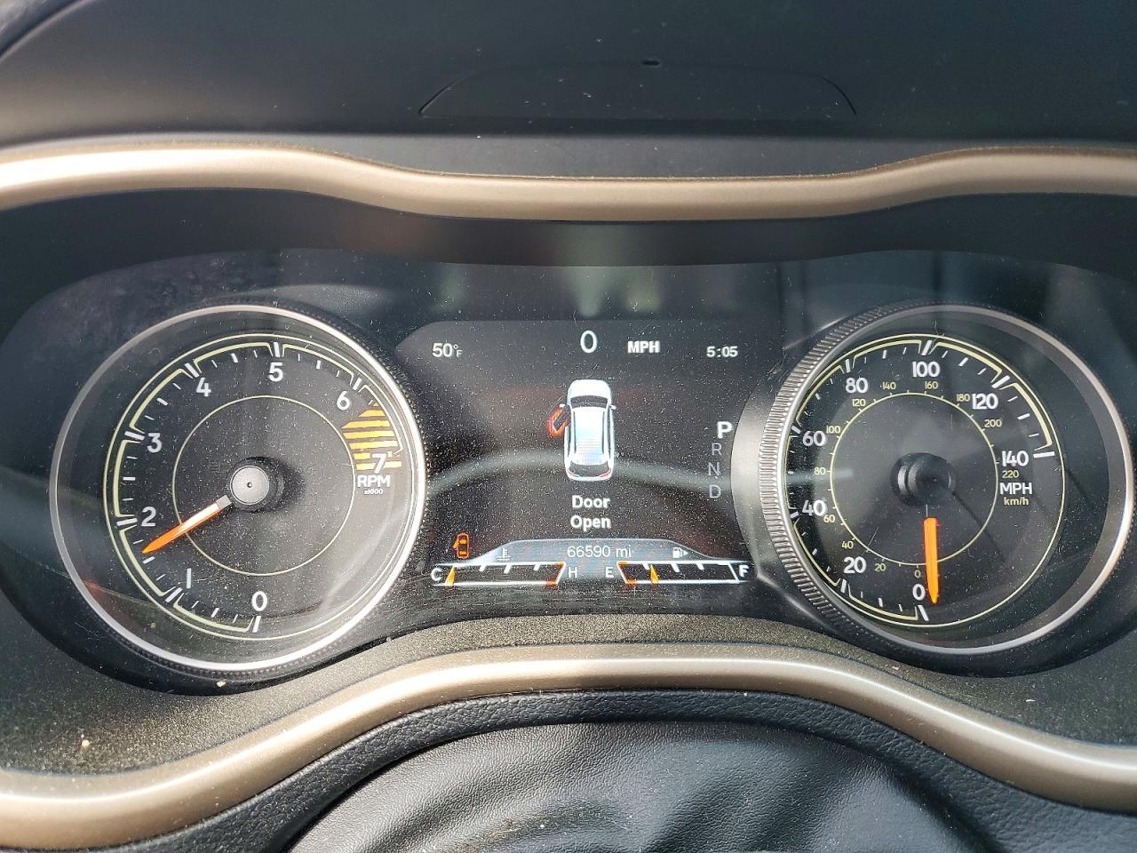 2017 Jeep Cherokee Limited - zdjęcie 9