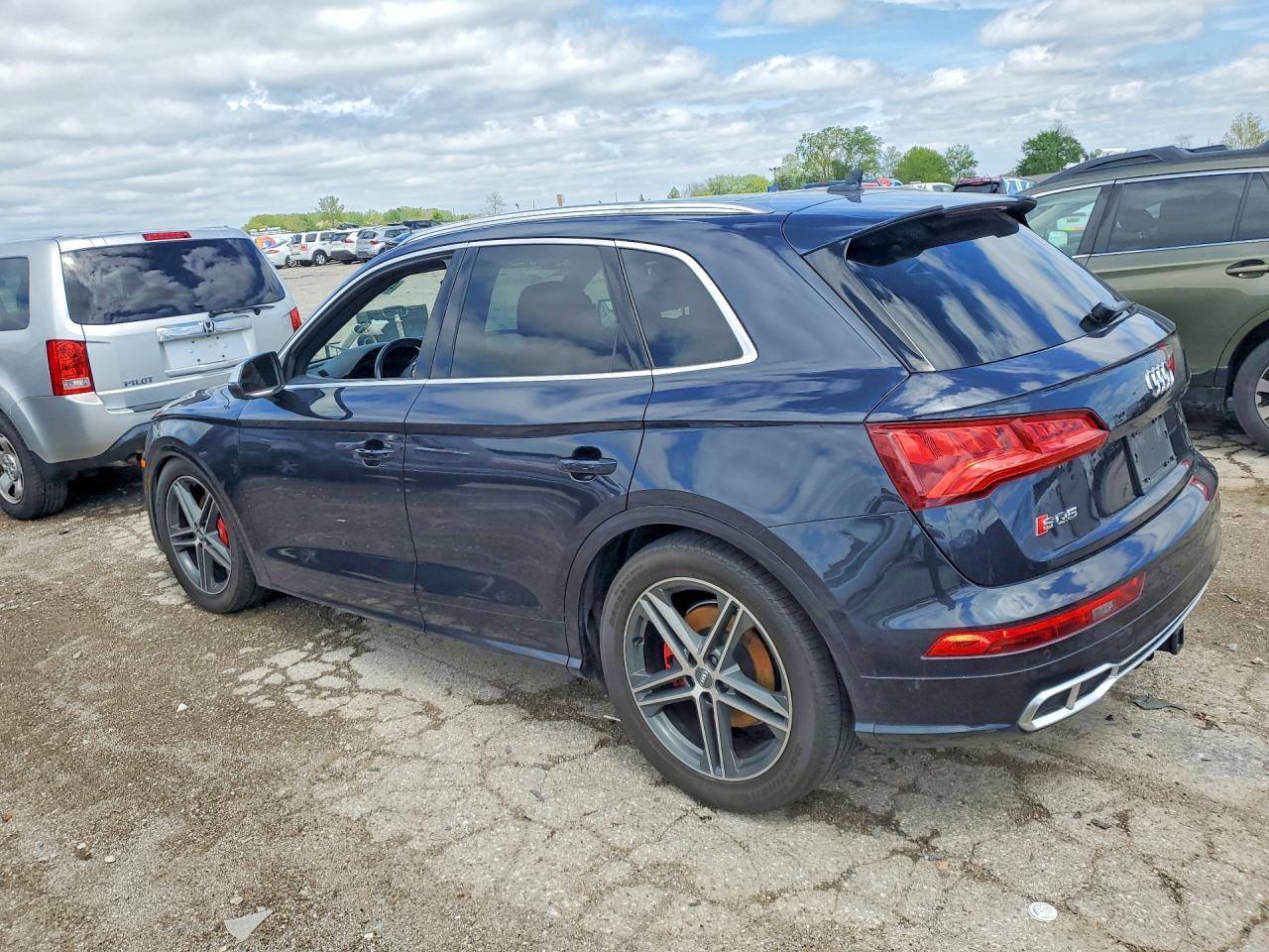 2019 Audi Sq5 Premium Plus - zdjęcie 2