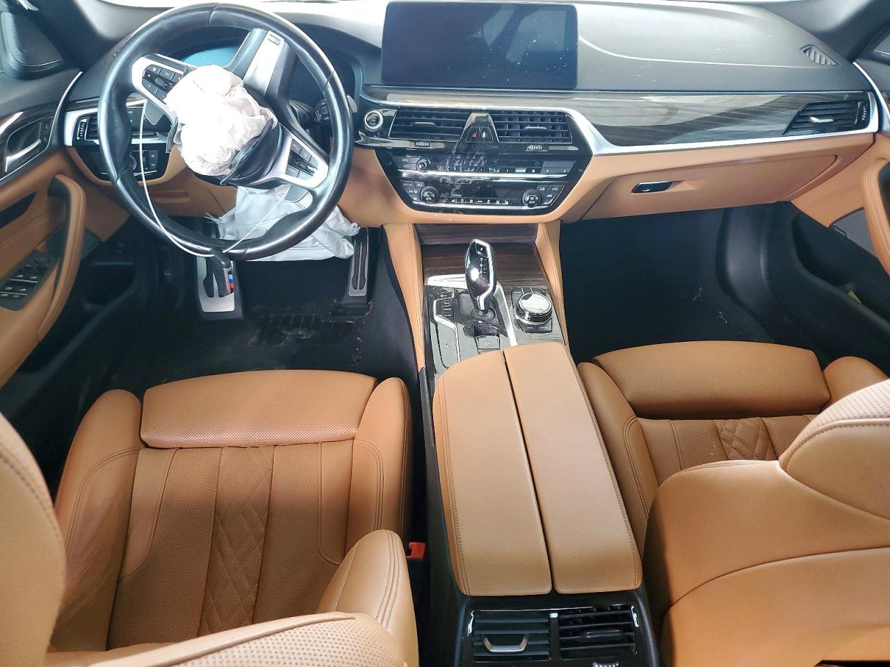 2021 BMW 540 I - zdjęcie 8
