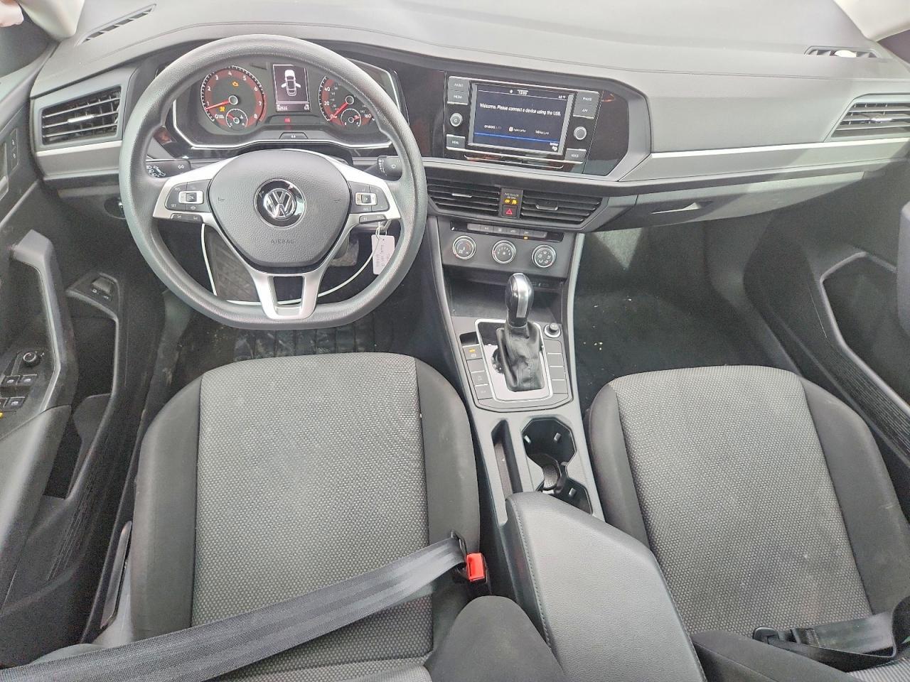 2021 Volkswagen Jetta S - zdjęcie 8
