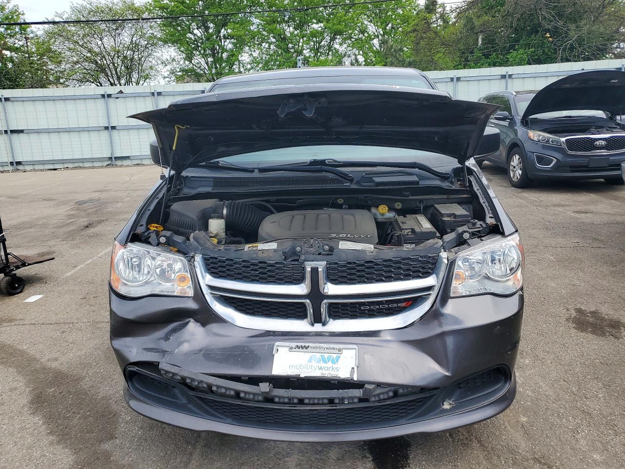 2016 Dodge Grand Caravan Se - zdjęcie 5