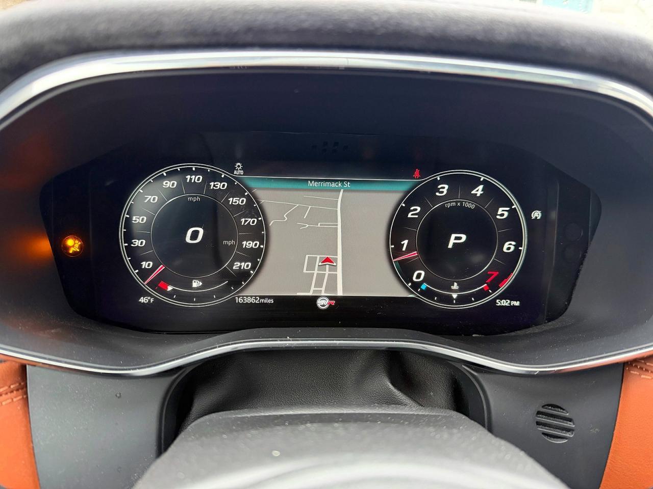 2022 Jaguar F-Pace Svr - zdjęcie 8