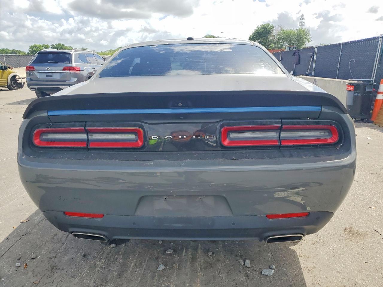 2019 Dodge Challenger Sxt - zdjęcie 6