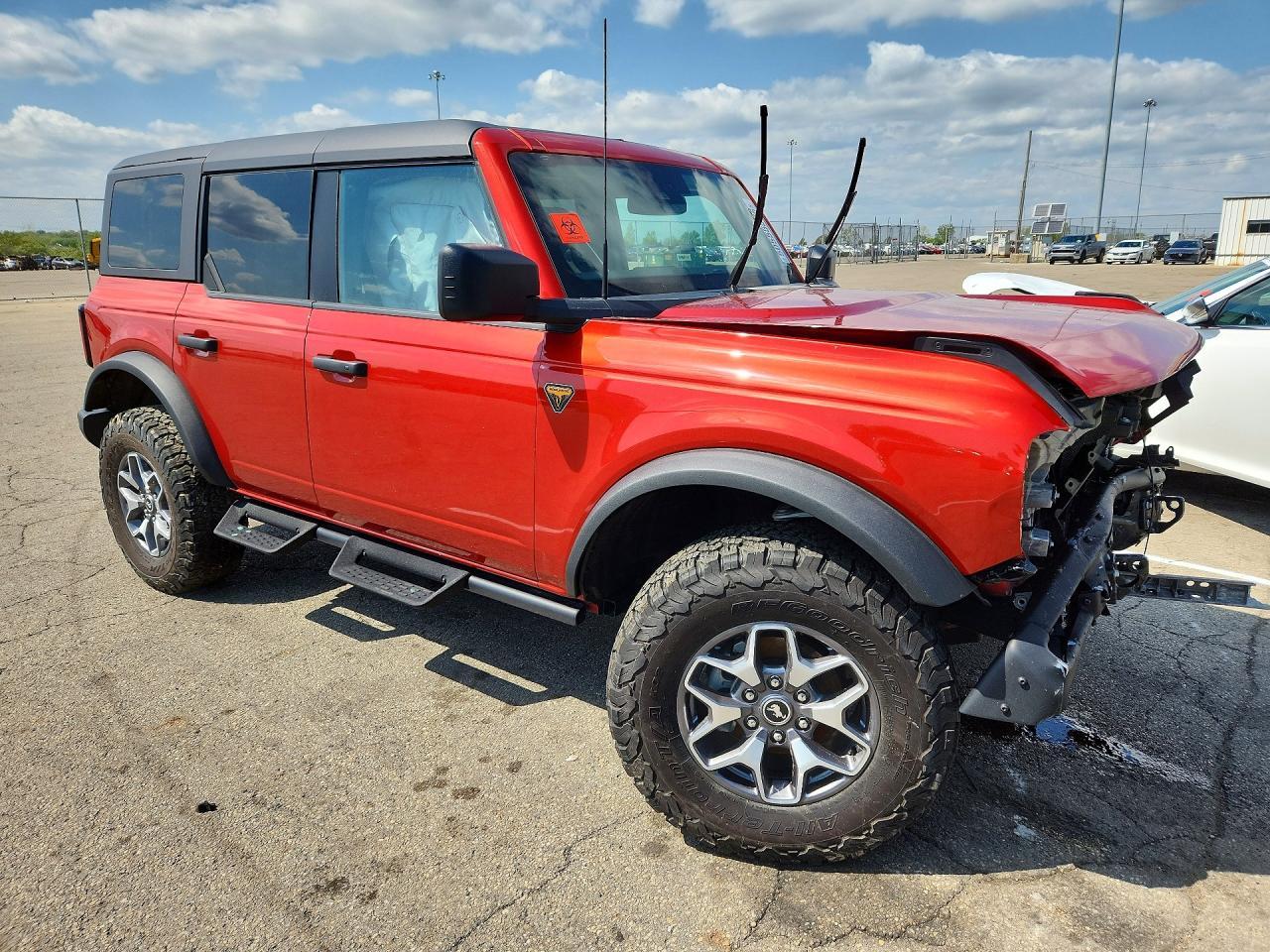 2024 Ford Bronco Badlands - zdjęcie 4