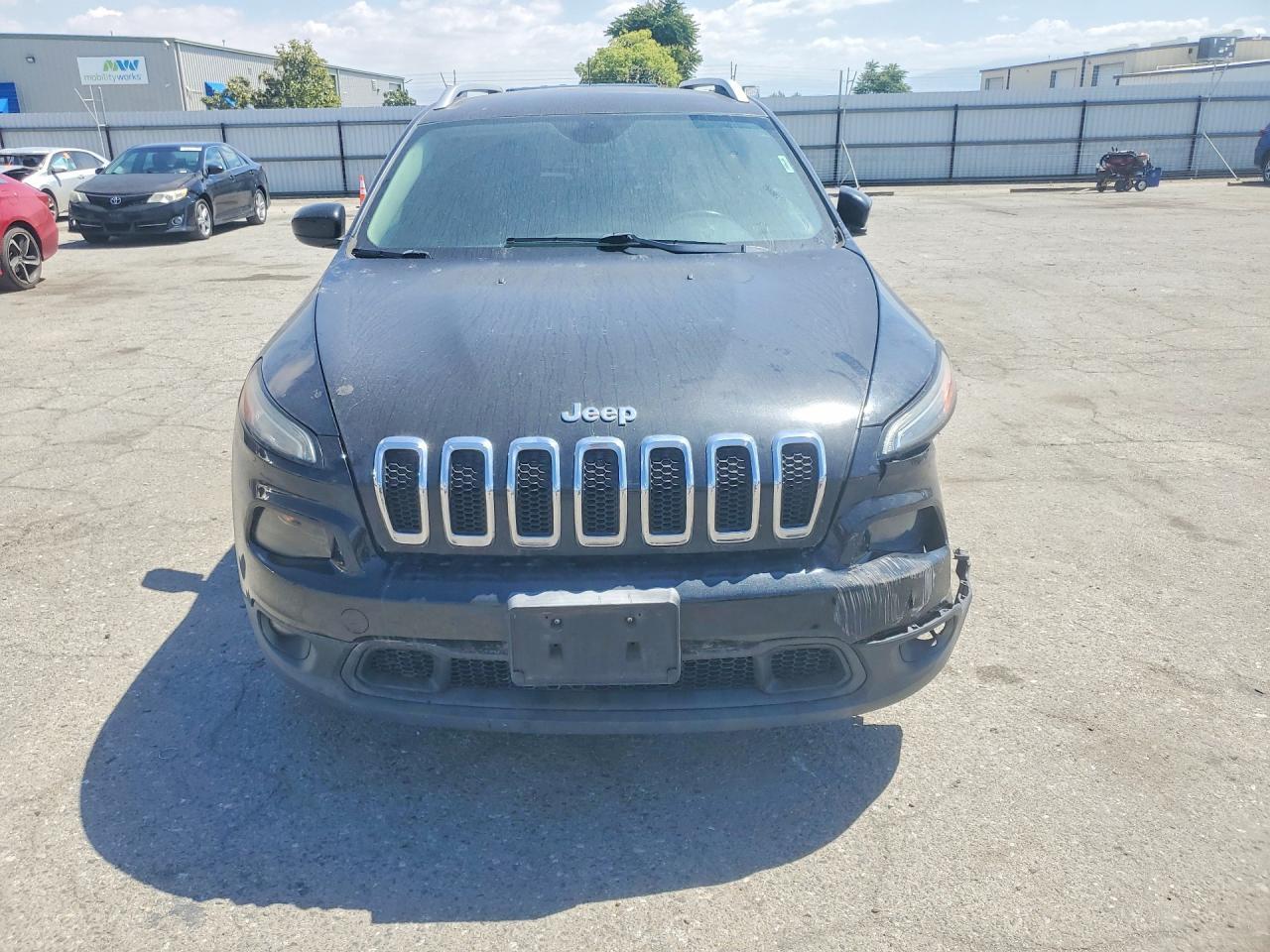 2014 Jeep Cherokee Latitude - zdjęcie 5