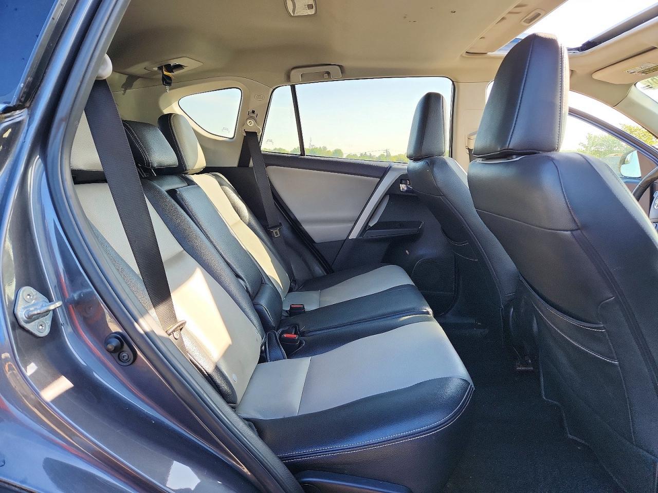 2016 Toyota Rav4 Xle - zdjęcie 11