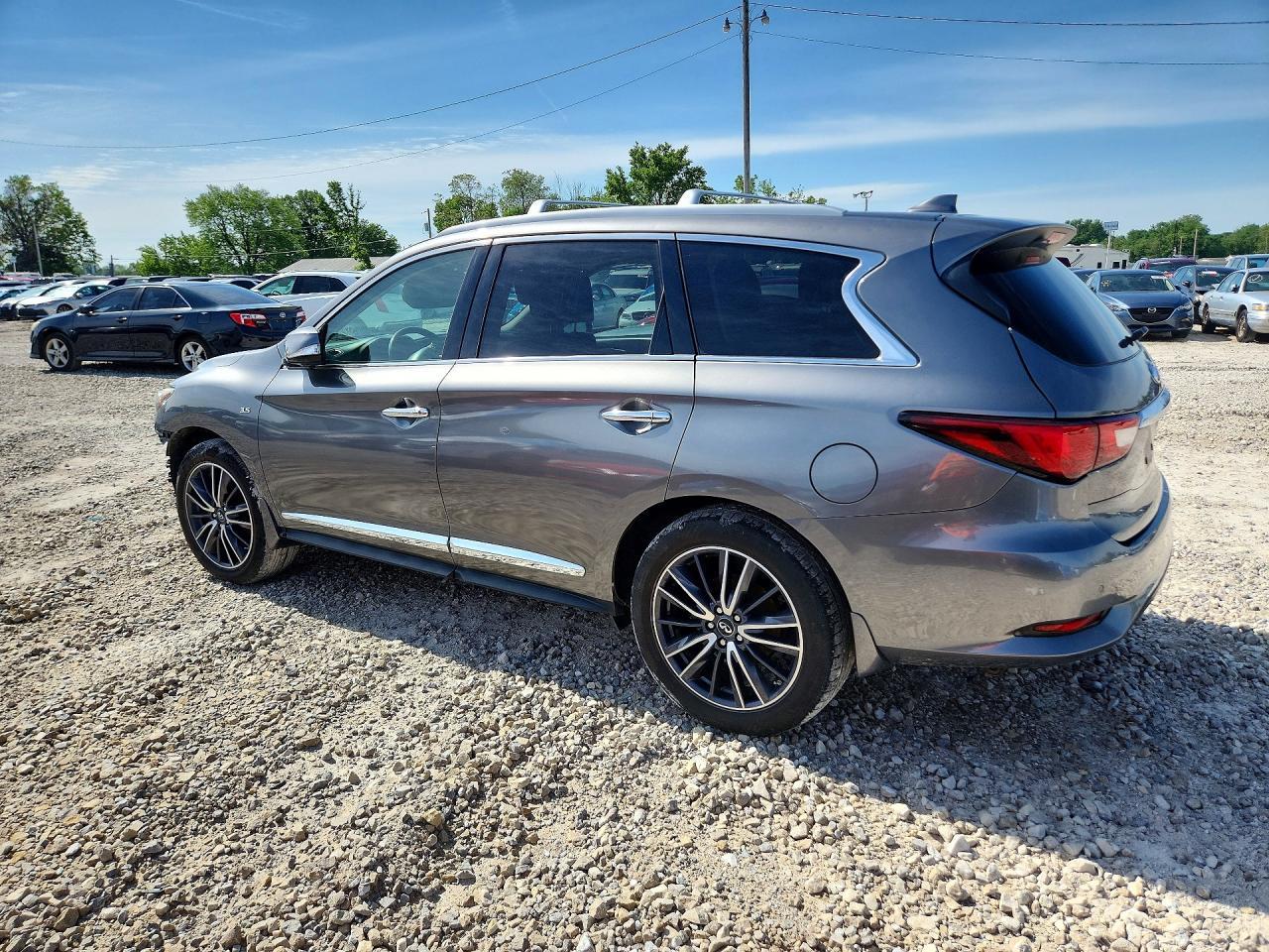 2017 Infiniti Qx60 Base - zdjęcie 2