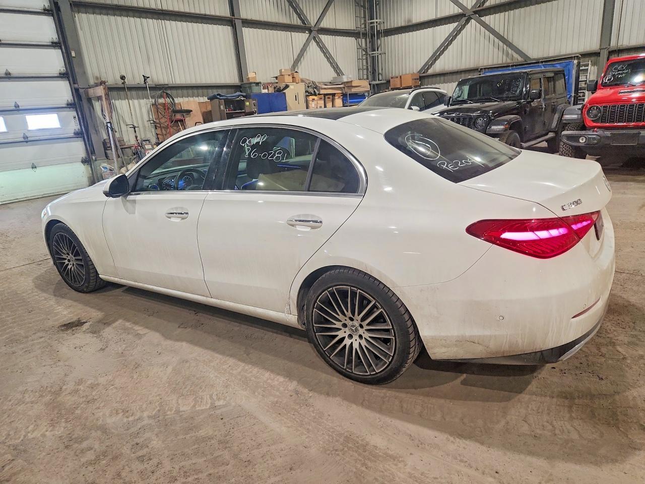 2023 Mercedes Benz C 300 4Matic - zdjęcie 2