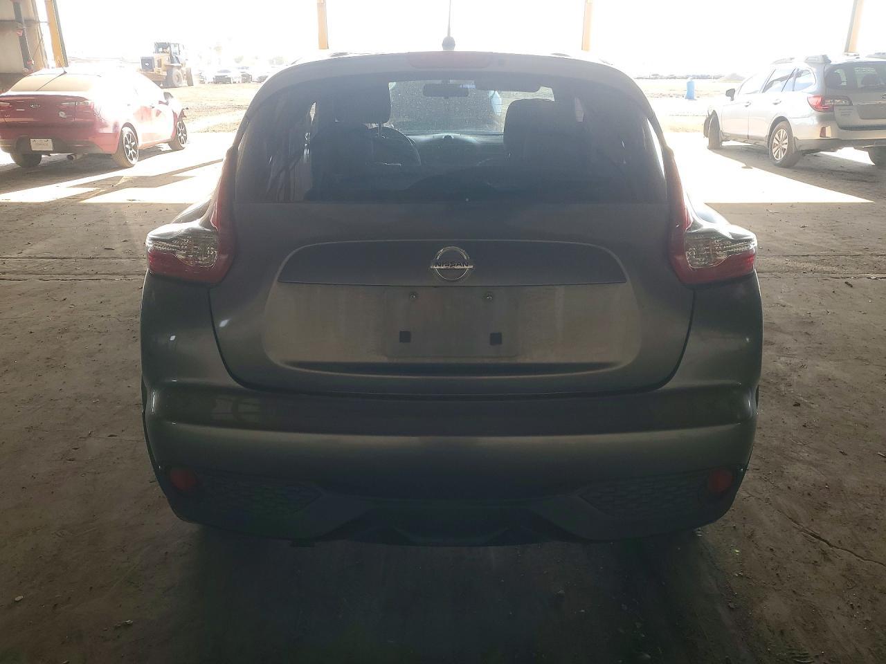 2015 Nissan Juke S - zdjęcie 6