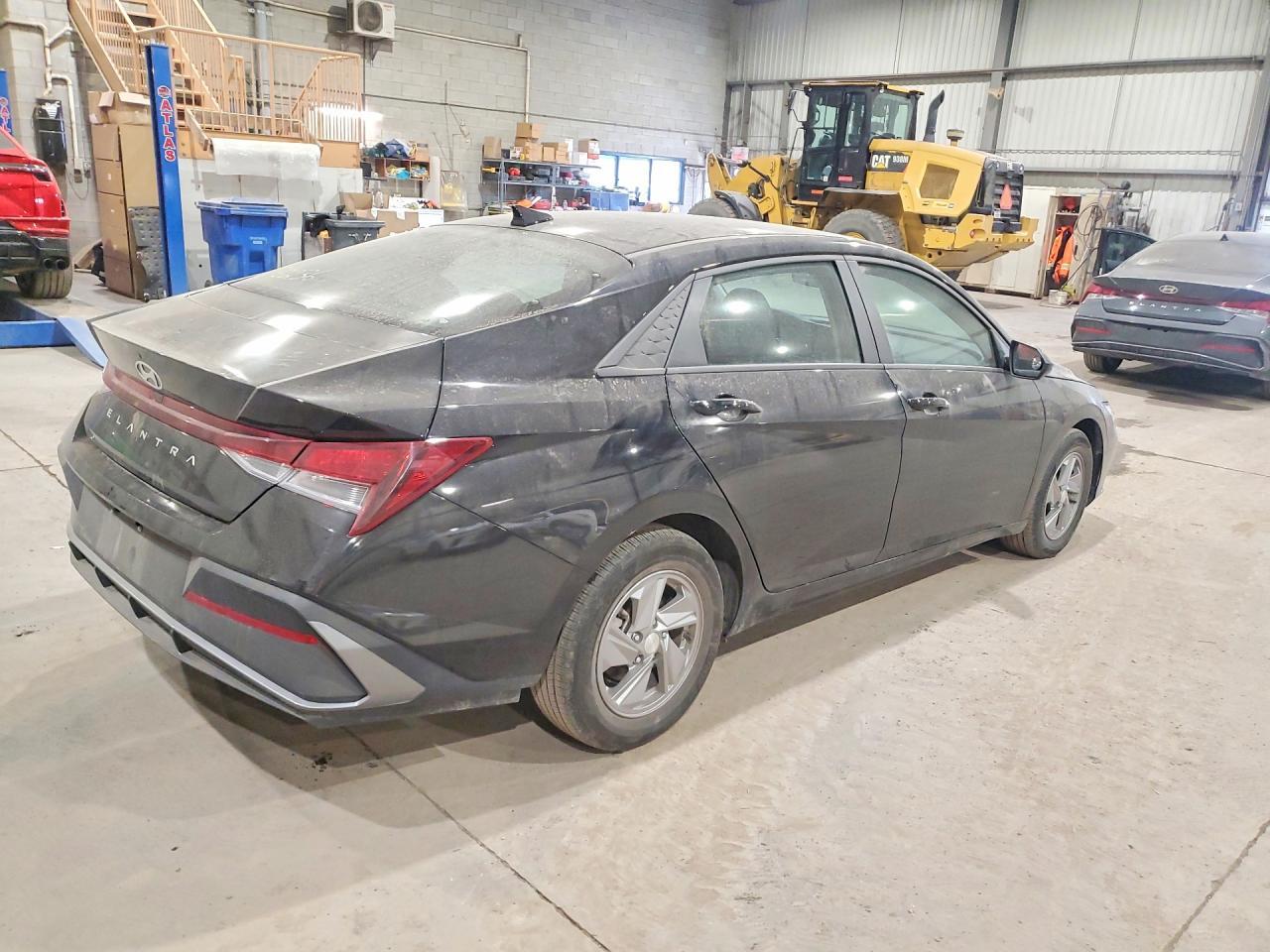 2024 Hyundai Elantra Sel - zdjęcie 3