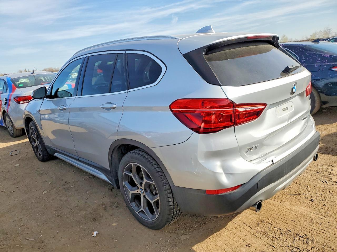 2018 BMW X1 xDrive28I - zdjęcie 2