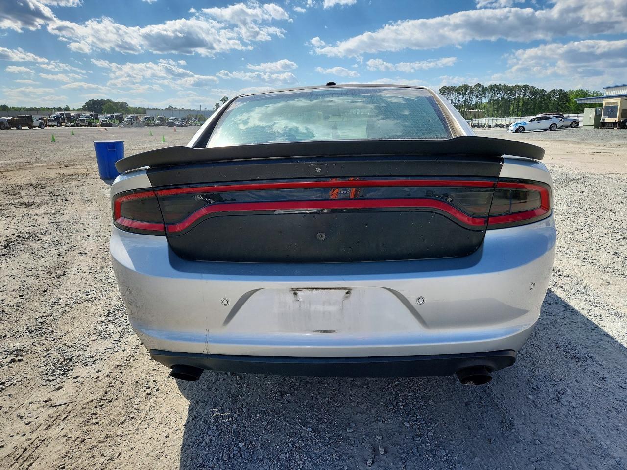 2019 Dodge Charger Police - zdjęcie 6