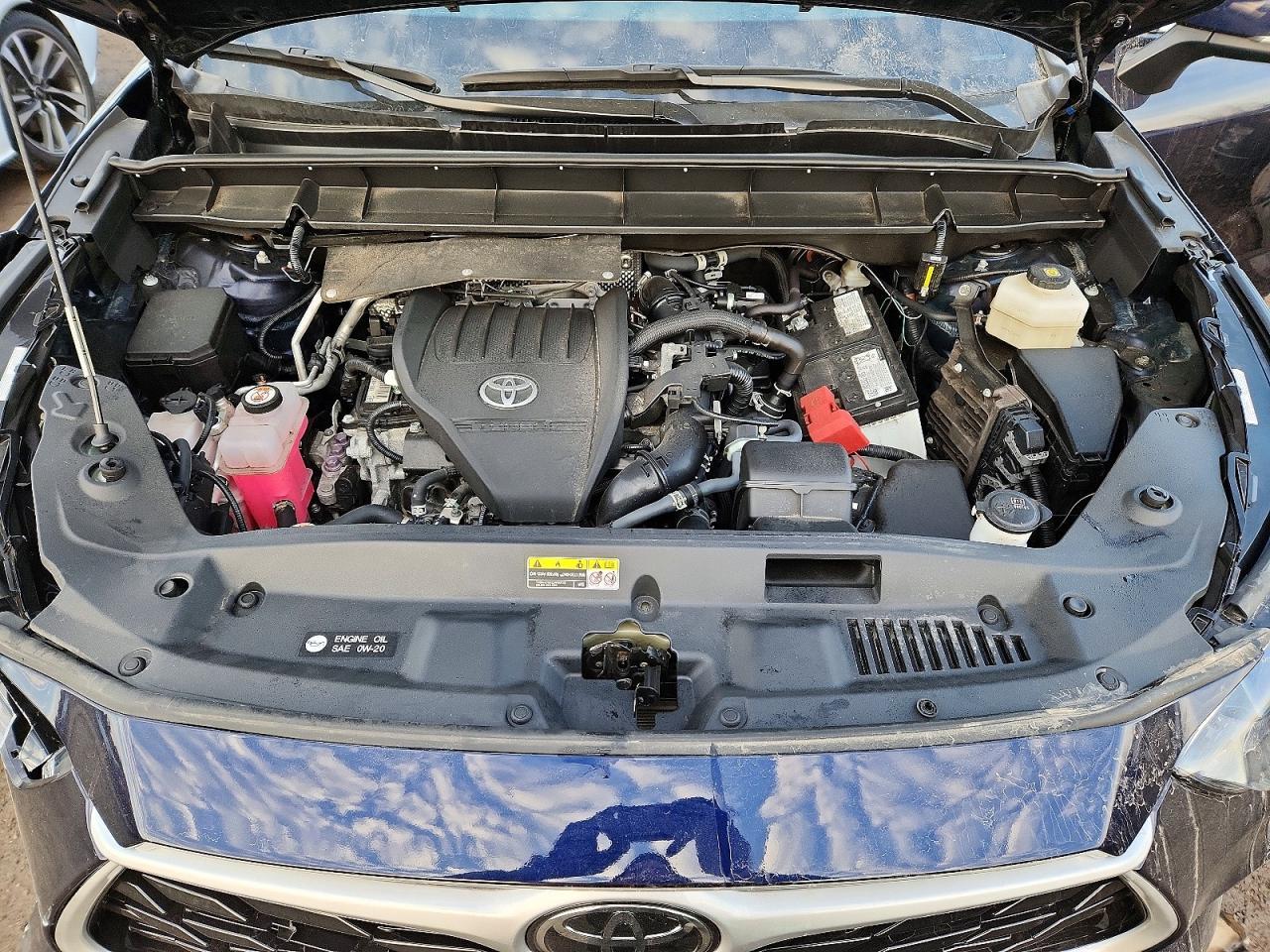 2023 Toyota Highlander L - zdjęcie 12