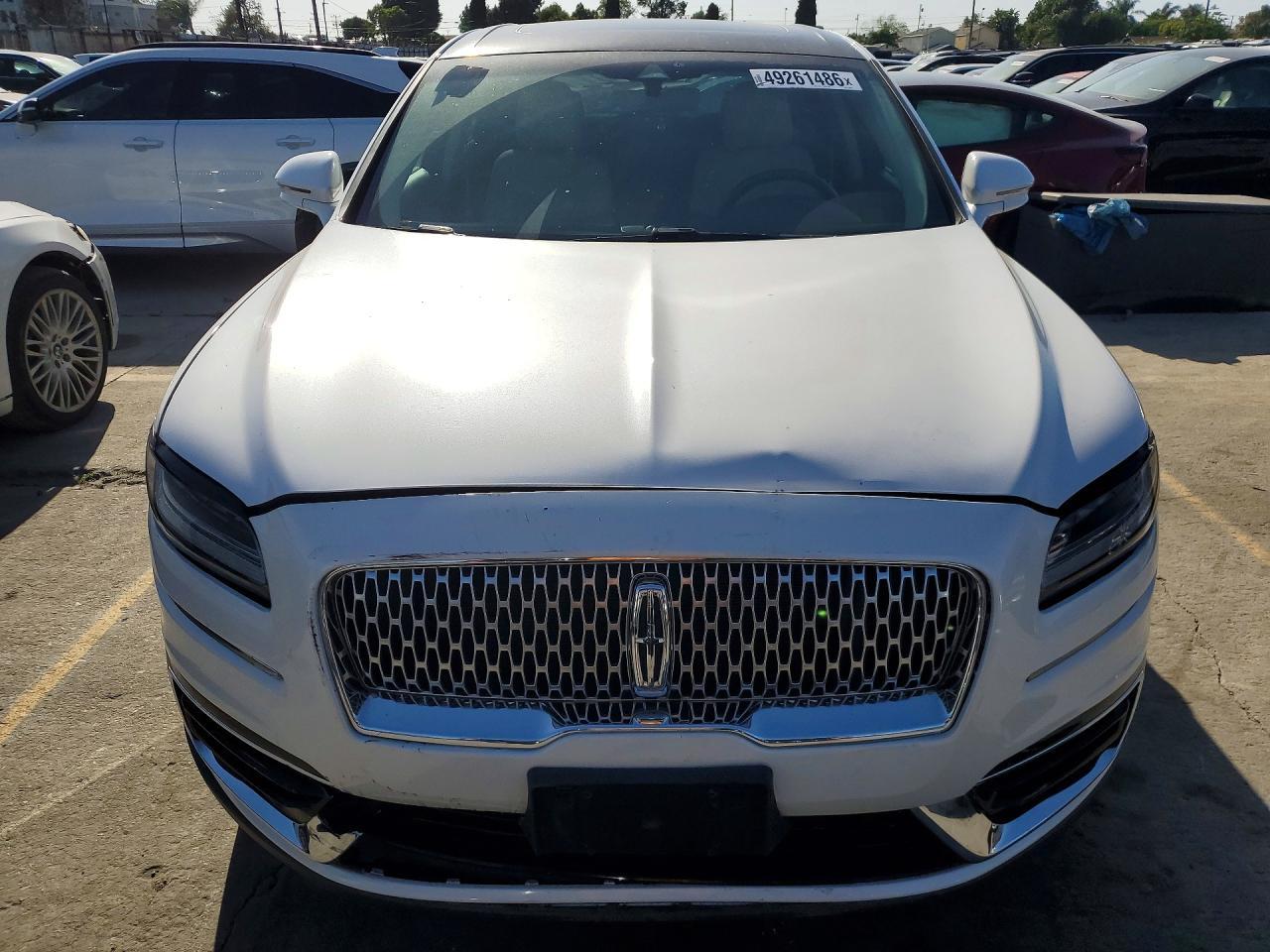 2019 Lincoln Nautilus Select - zdjęcie 5