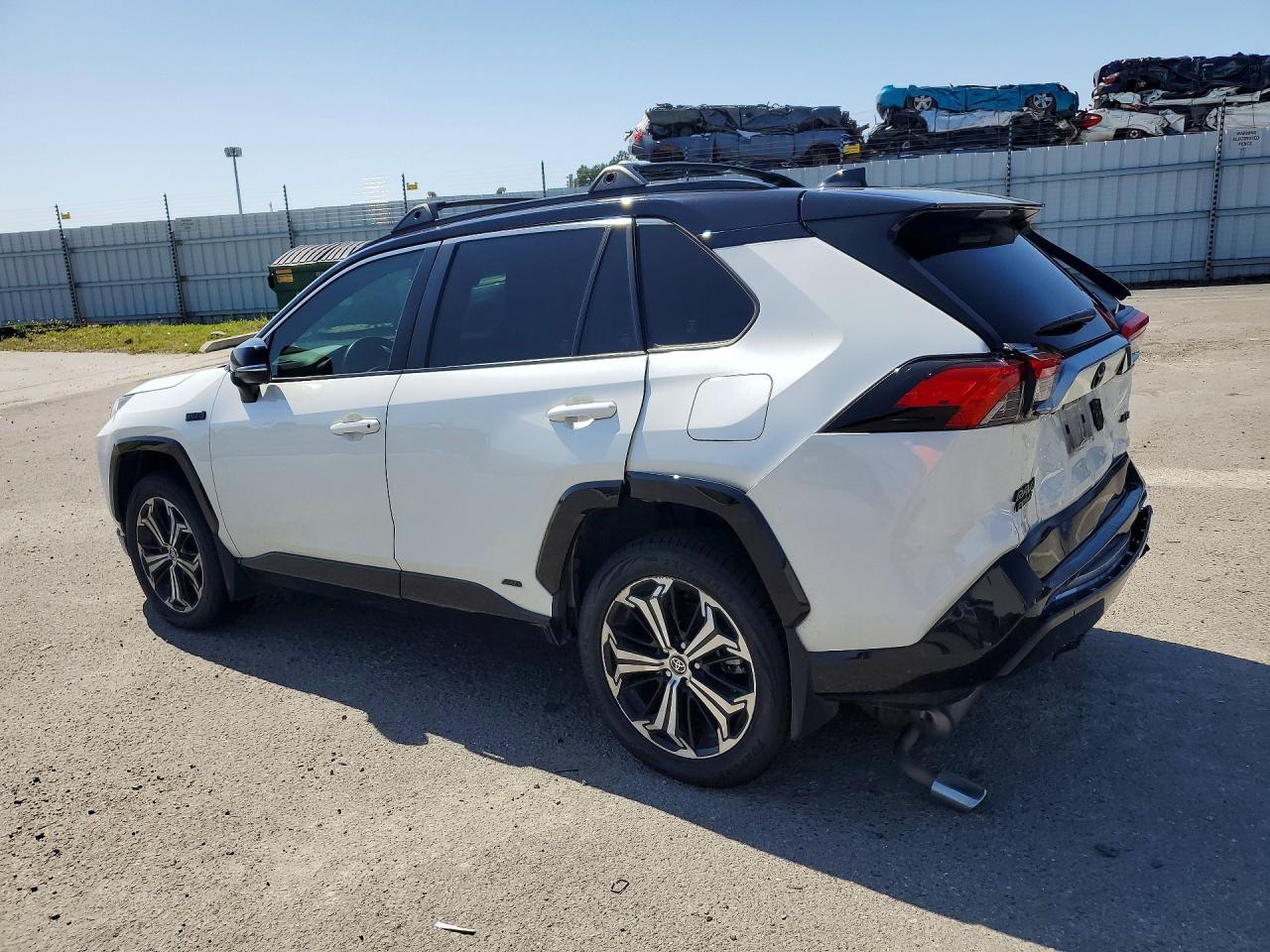 2022 Toyota Rav4 Prime Xse - zdjęcie 2