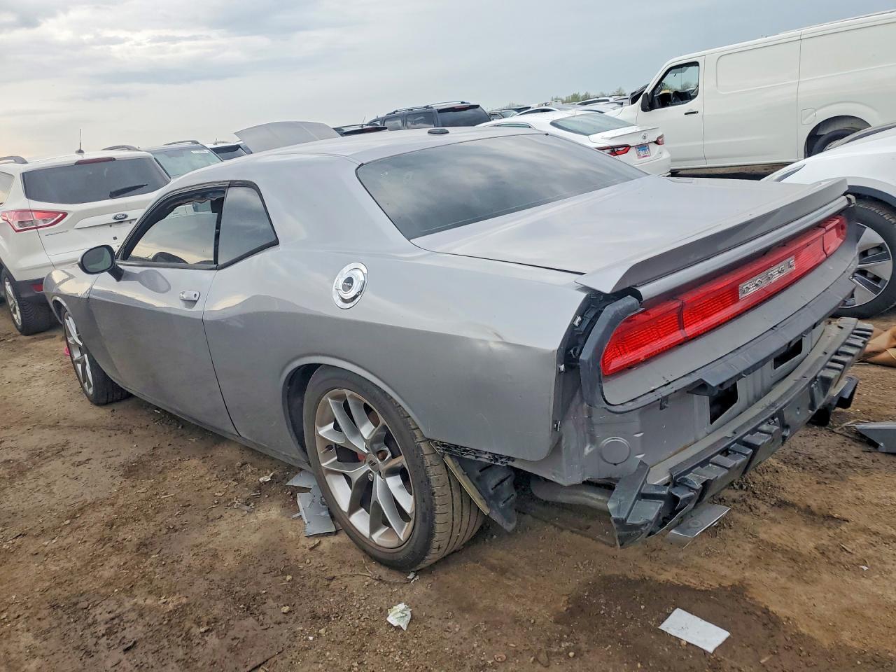 2014 Dodge Challenger R - zdjęcie 2