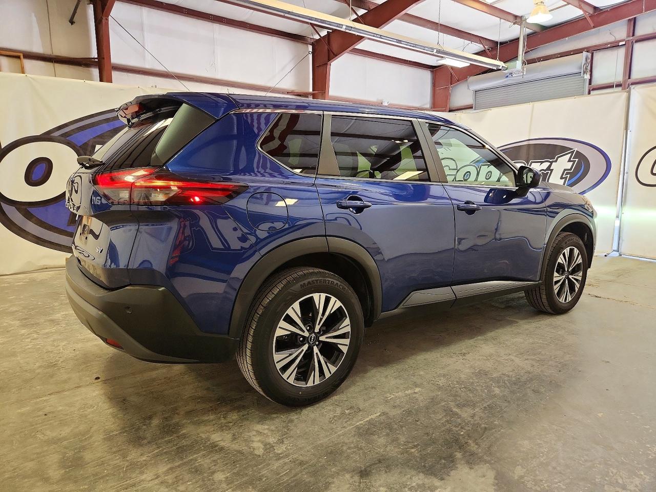 2023 Nissan Rogue Sv - zdjęcie 3