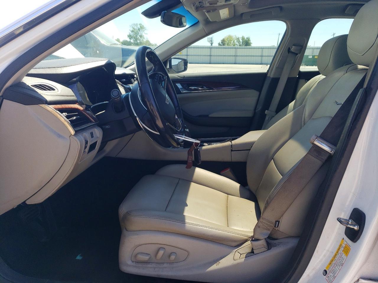 2019 Cadillac Cts - zdjęcie 7