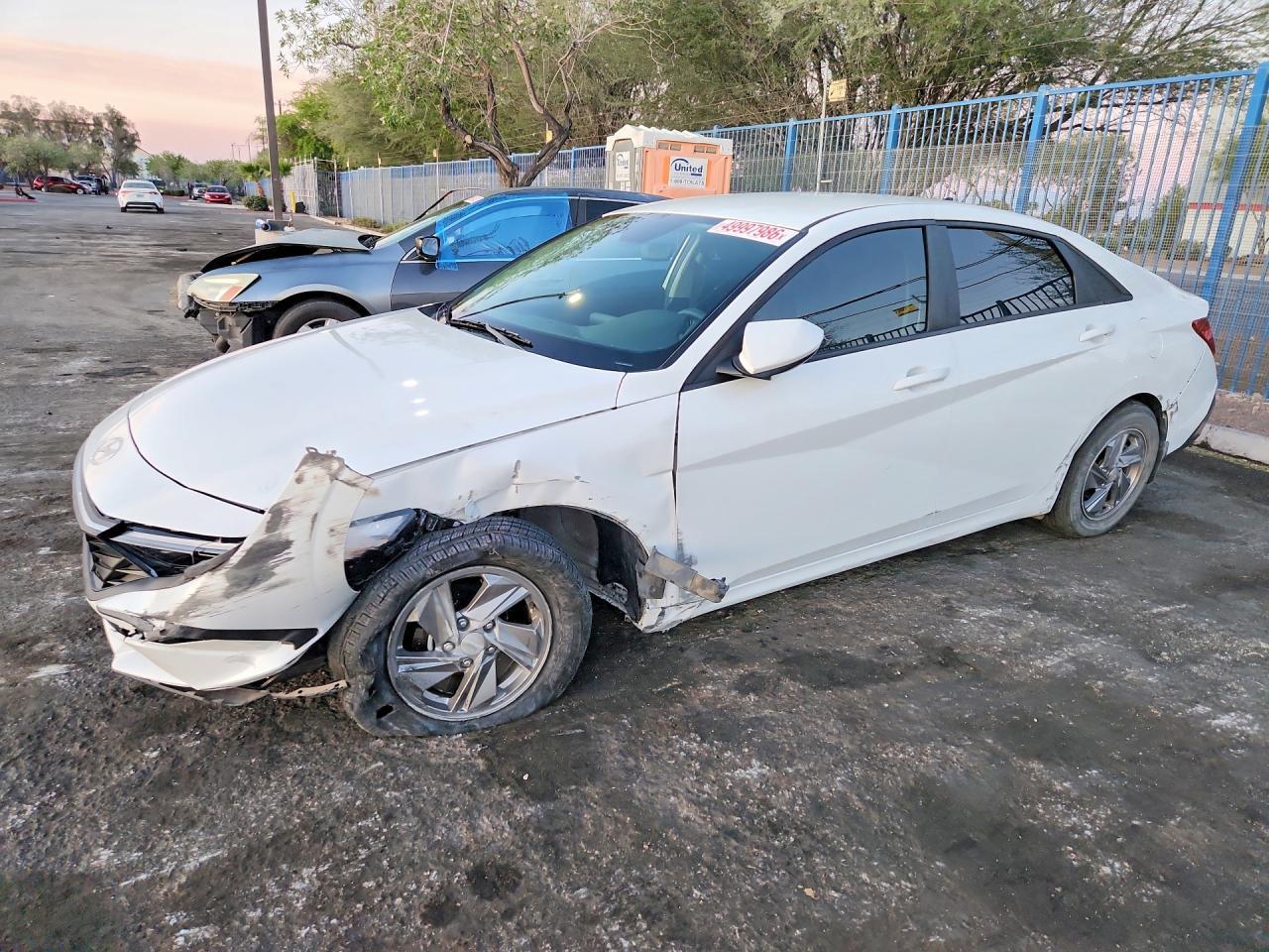 2024 Hyundai Elantra Se - zdjęcie główne